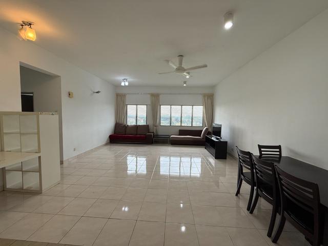 Condominium for sale in Petaling, Alam Impian
