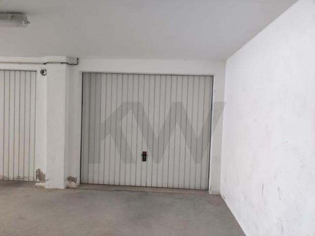 Garagem venda em Lagos, Faro