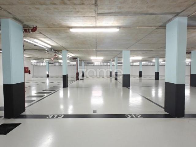 Garagem venda em Lagos, Faro