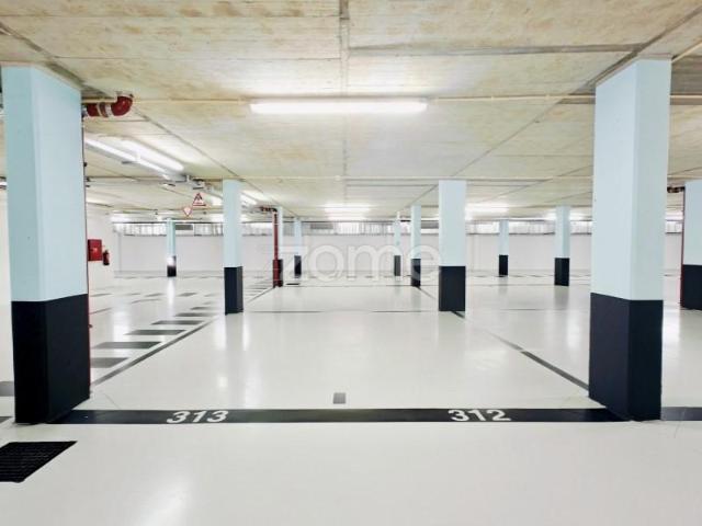 Garagem venda em Lagos, Faro