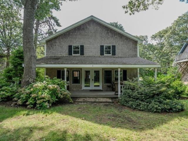 House for sale in Lagoon Heights, Oak Bluffs