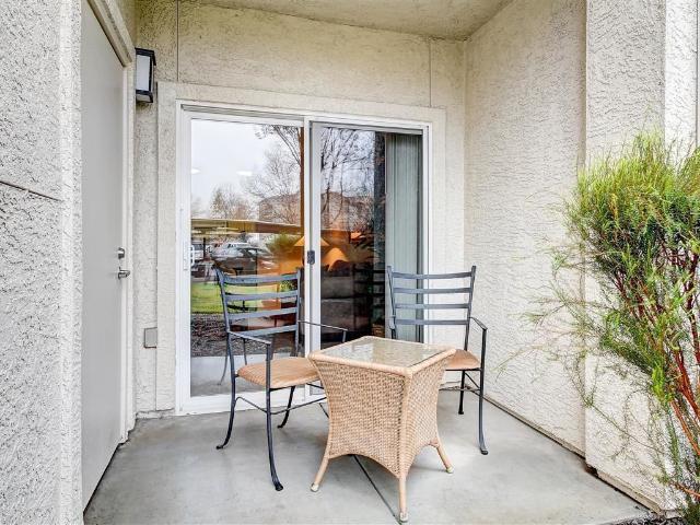 Apartment for rent in California