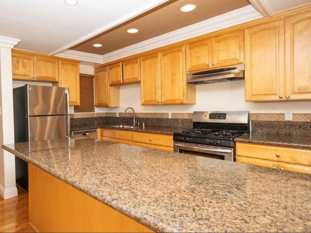 Apartment for rent in Laguna Beach, California