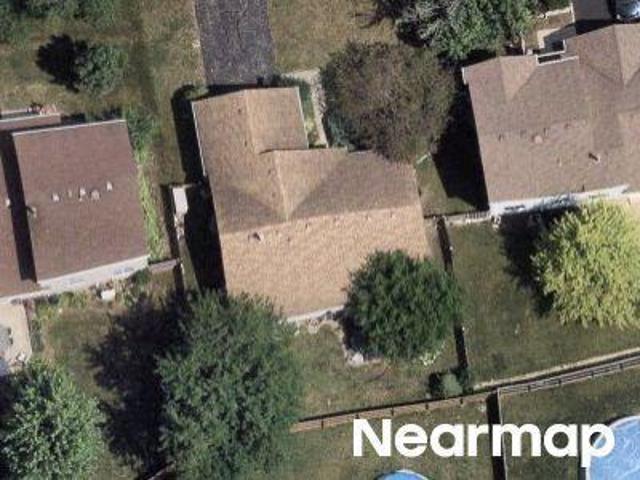 House for sale in Mchenry, Illinois