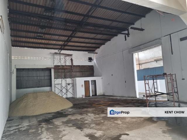 Warehouse for rent in Perak, Tanjong Ipoh