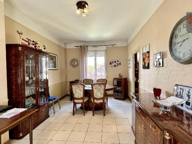 Maison vente à L'Aigle, Orne