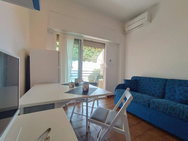 Appartamento in affitto a Lecchi, Toscana