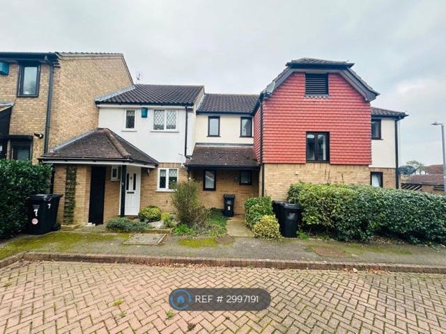 Apartment for rent in Noak Hill, Essex