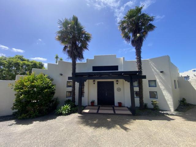 House for rent in Oratia