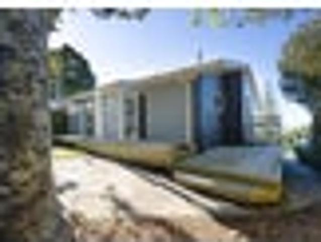 House for rent in Oratia, Oroua County