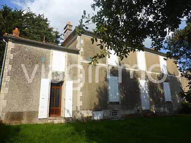 Maison vente à Fontenay-le-Comte, Lairoux