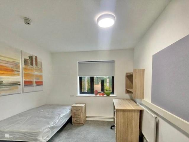Room for rent in West Yorkshire