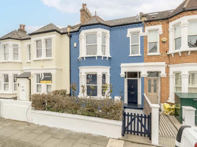 Apartment for rent in London Borough of Wandsworth, Greater London