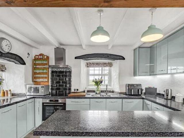 House for sale in Helston, Cornwall