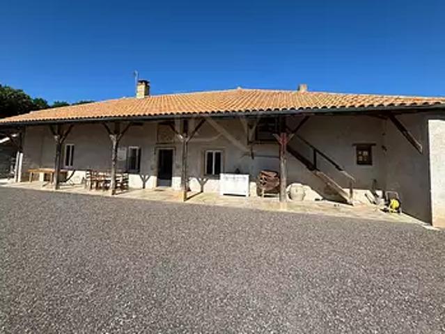 Maison vente à La Verchère, Laiz