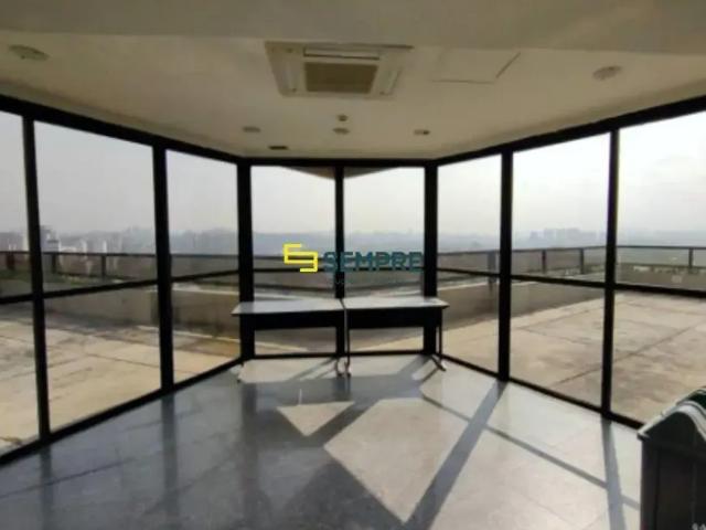 Ponto Comercial aluguel em Região Imediata de São Paulo, Região Metropolitana de São Paulo