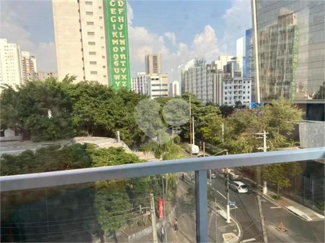 Ponto Comercial aluguel em Região Imediata de São Paulo, Região Metropolitana de São Paulo