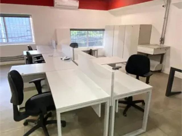 Ponto Comercial aluguel em Região Imediata de São Paulo, Região Metropolitana de São Paulo