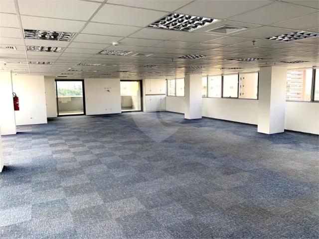 Ponto Comercial venda em Região Imediata de São Paulo, Região Metropolitana de São Paulo