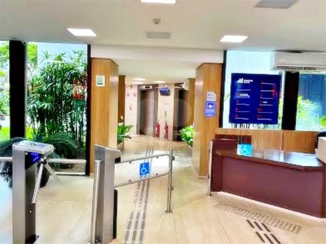 Ponto Comercial aluguel em Região Imediata de São Paulo, Região Metropolitana de São Paulo