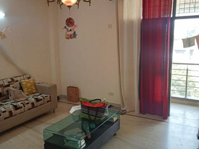 Property for rent in Deri
