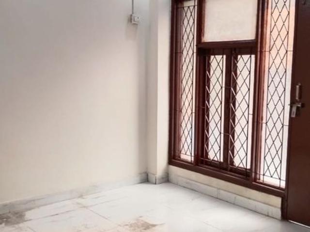 Property for rent in Deri