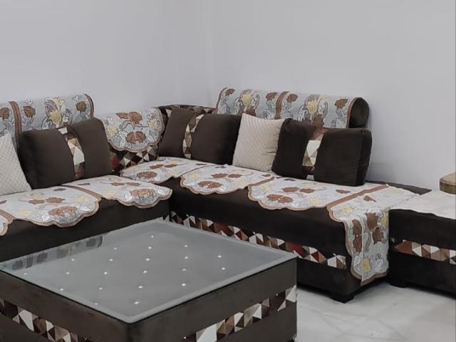 Property for rent in Deri