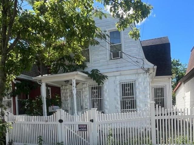 House for sale in Clifton, Passaic County