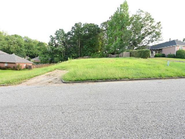 House for sale in Elmore, Alabama