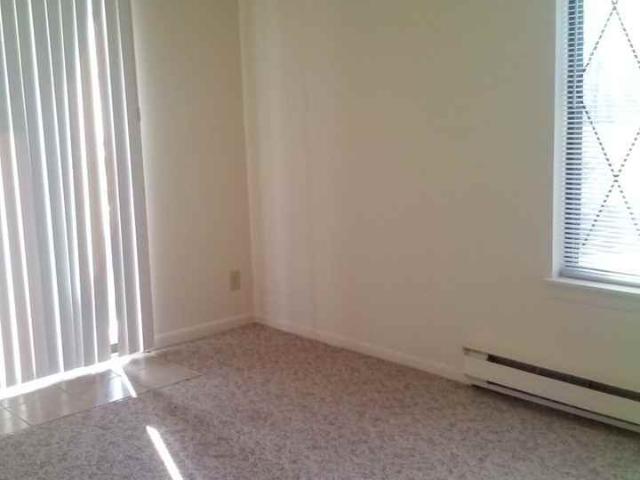 Apartment for rent in South Milwaukee, Wisconsin
