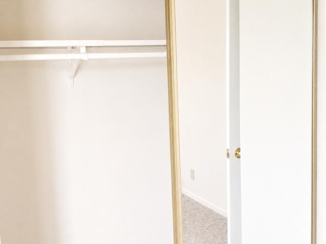Apartment for rent in Lakeshore, South Milwaukee