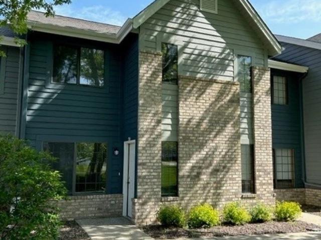 Apartment for rent in Oconomowoc, Wisconsin