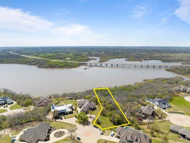 Land for sale in Corinth, Texas