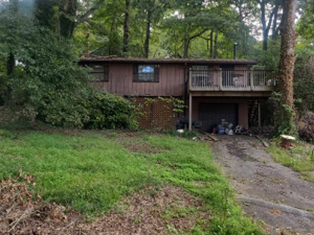 House for sale in Norris Lake Shores, Snellville