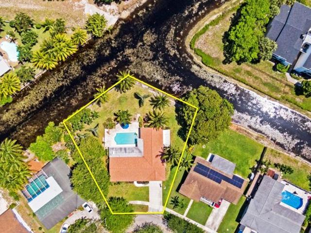 House for sale in Coconut Creek