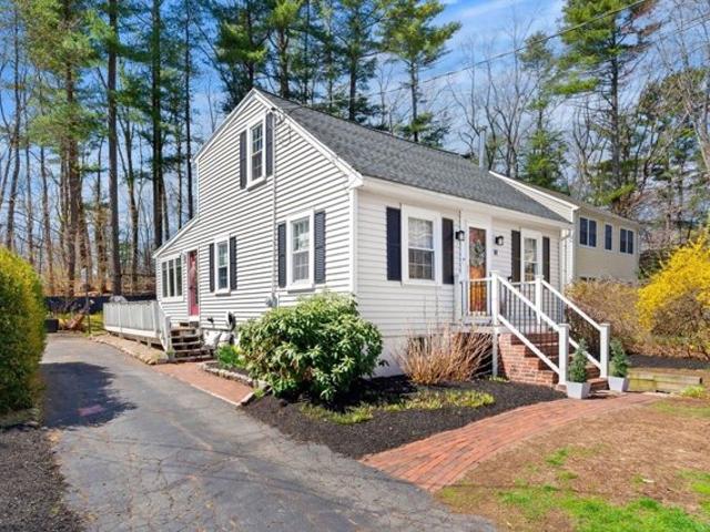 House for sale in South Hamilton, Massachusetts