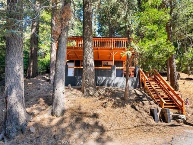 House for sale in Cedar Glen, California