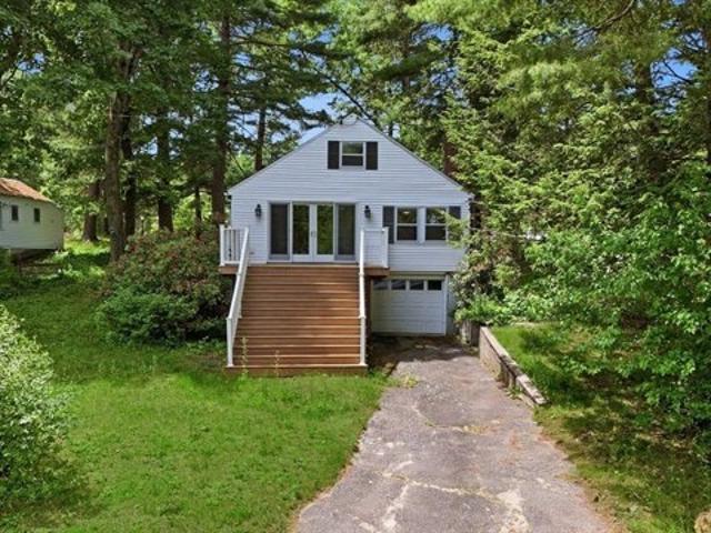 House for sale in Hampden, Massachusetts