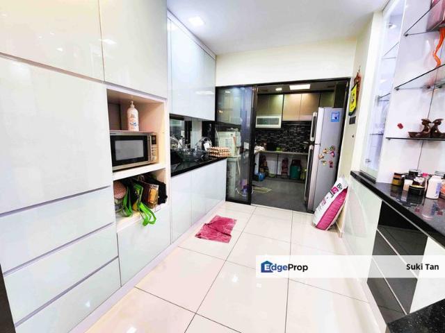 House for sale in Country Heights Damansara, Kuala Lumpur
