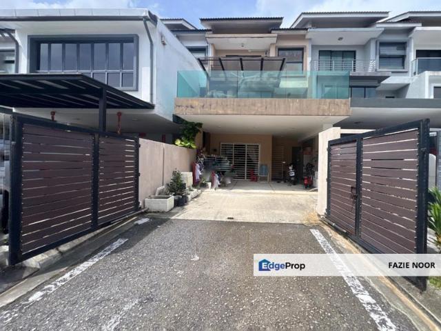 House for sale in Country Heights Damansara, Kuala Lumpur