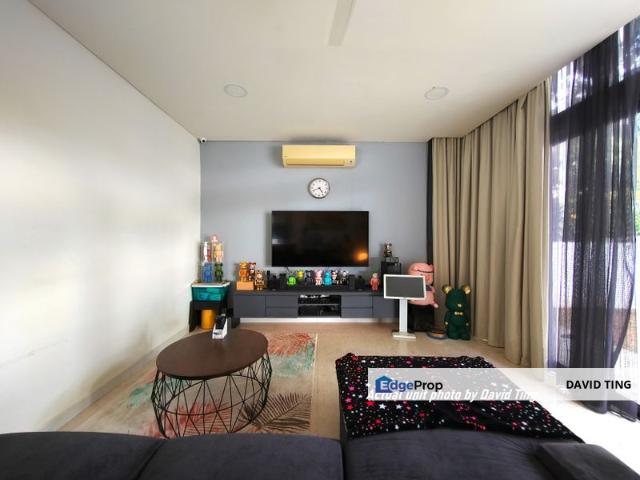 House for sale in Country Heights Damansara, Kuala Lumpur