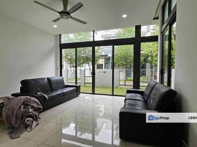 House for sale in Country Heights Damansara, Kuala Lumpur