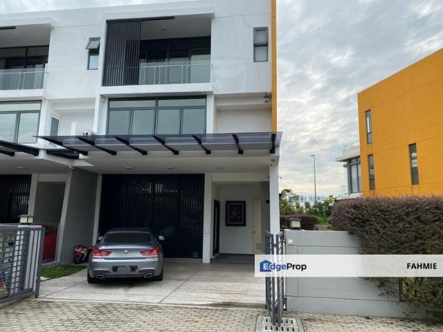 House for sale in Country Heights Damansara, Kuala Lumpur