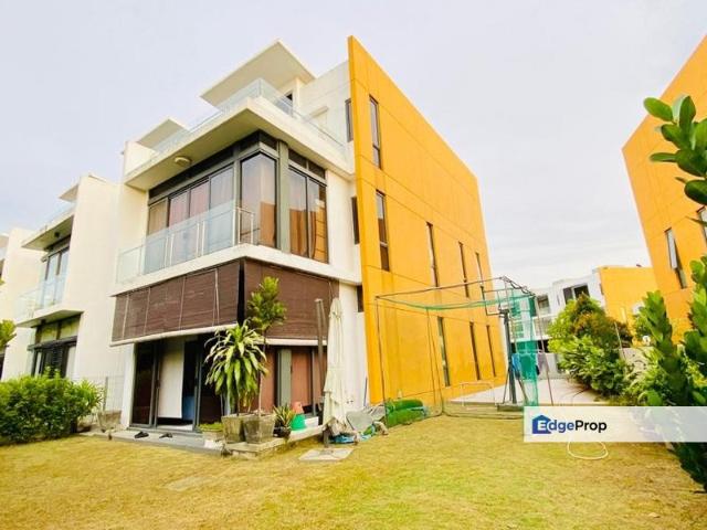 House for sale in Country Heights Damansara, Kuala Lumpur
