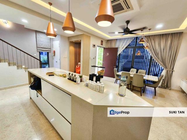House for sale in Country Heights Damansara, Kuala Lumpur