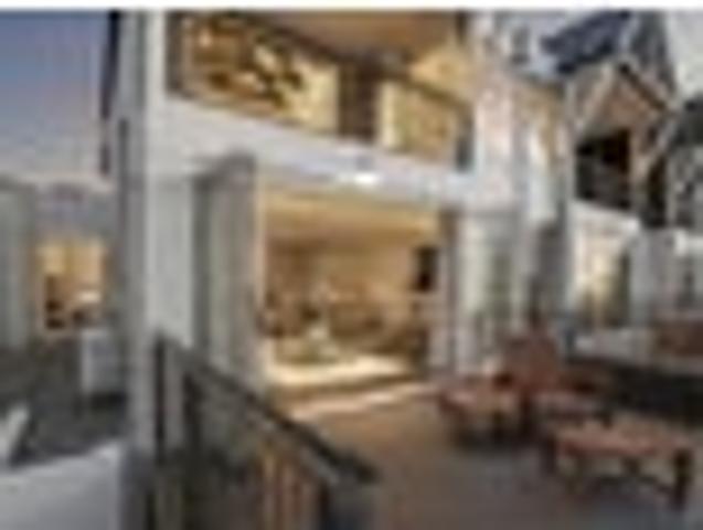 Apartment for sale in Chaslands, Canterbury
