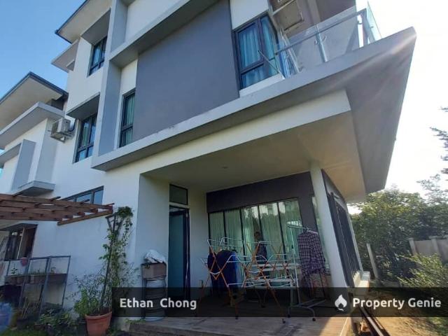 Bungalow for sale in Petaling, Alam Impian