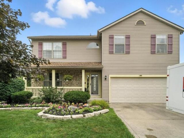 House for sale in Grove City