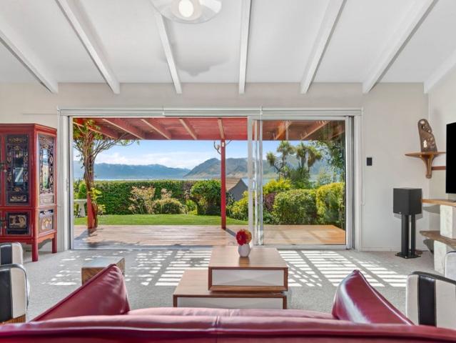 House for rent in Otakou