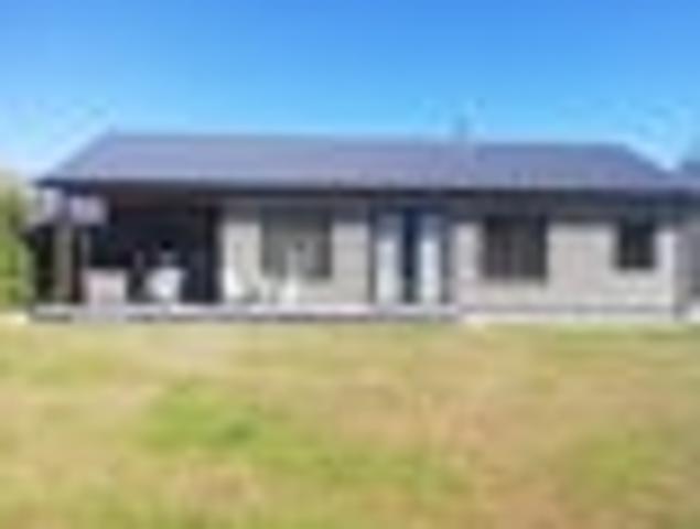 House for rent in Otakou